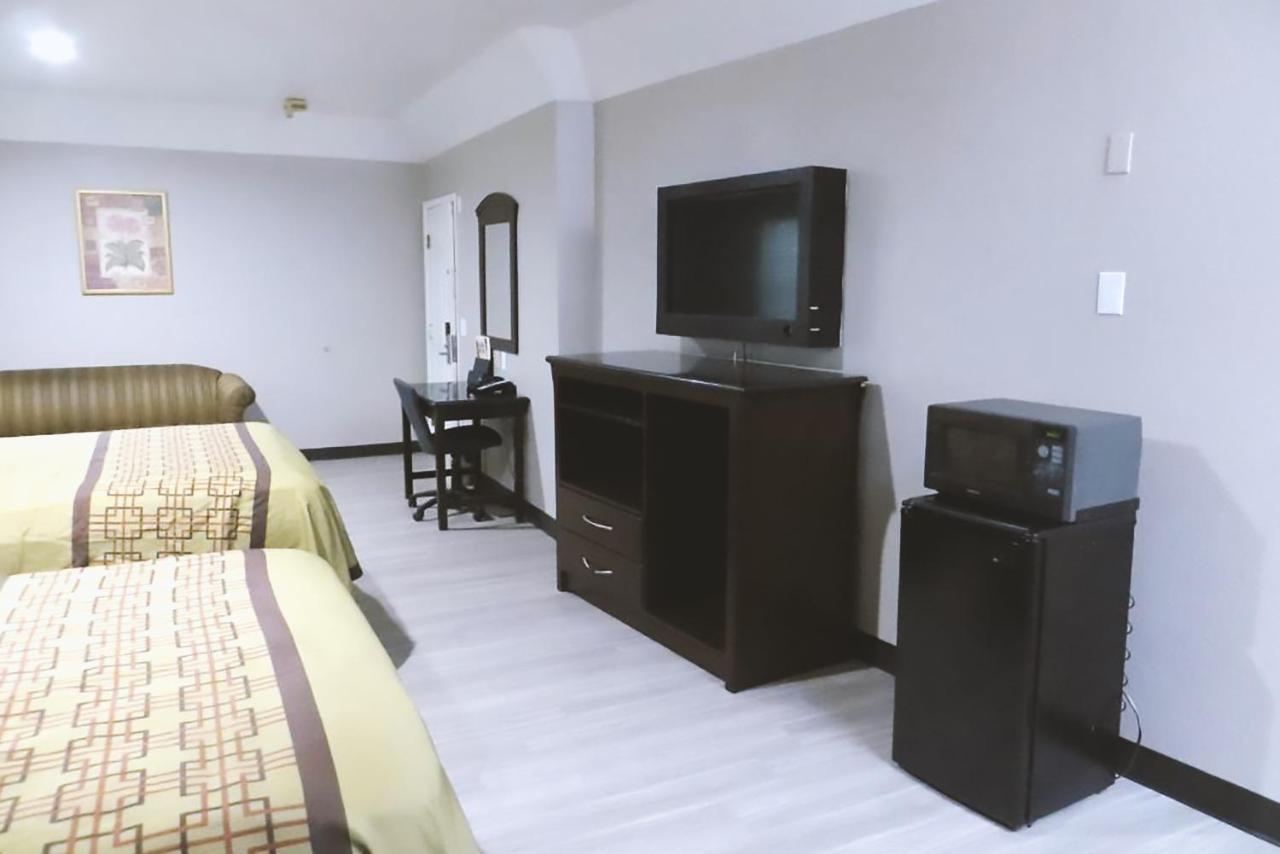 Blue Way Inn & Suites By Jasper Хюстън Екстериор снимка